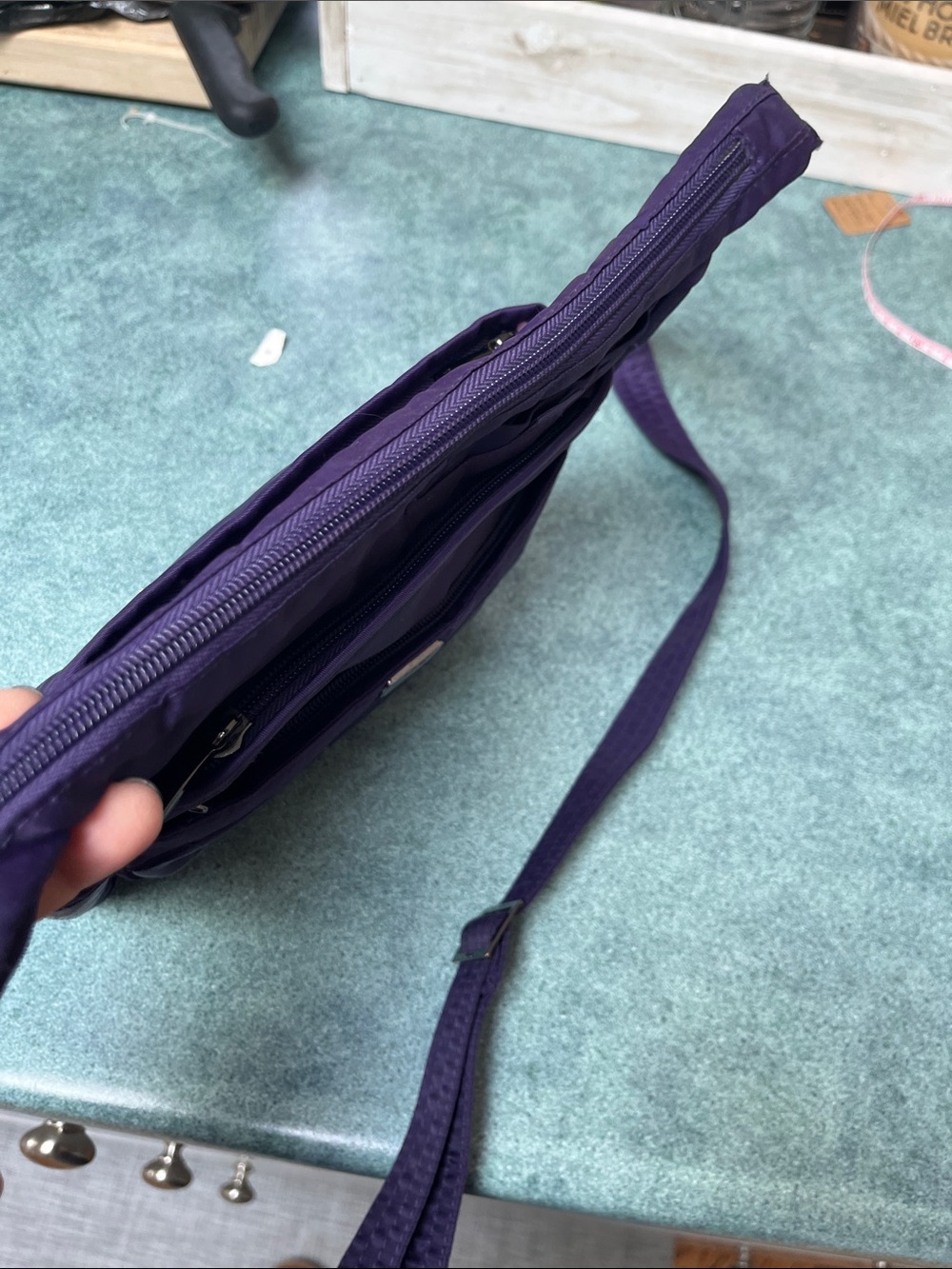 Lug Flutter Bag - Picture 13 of 15